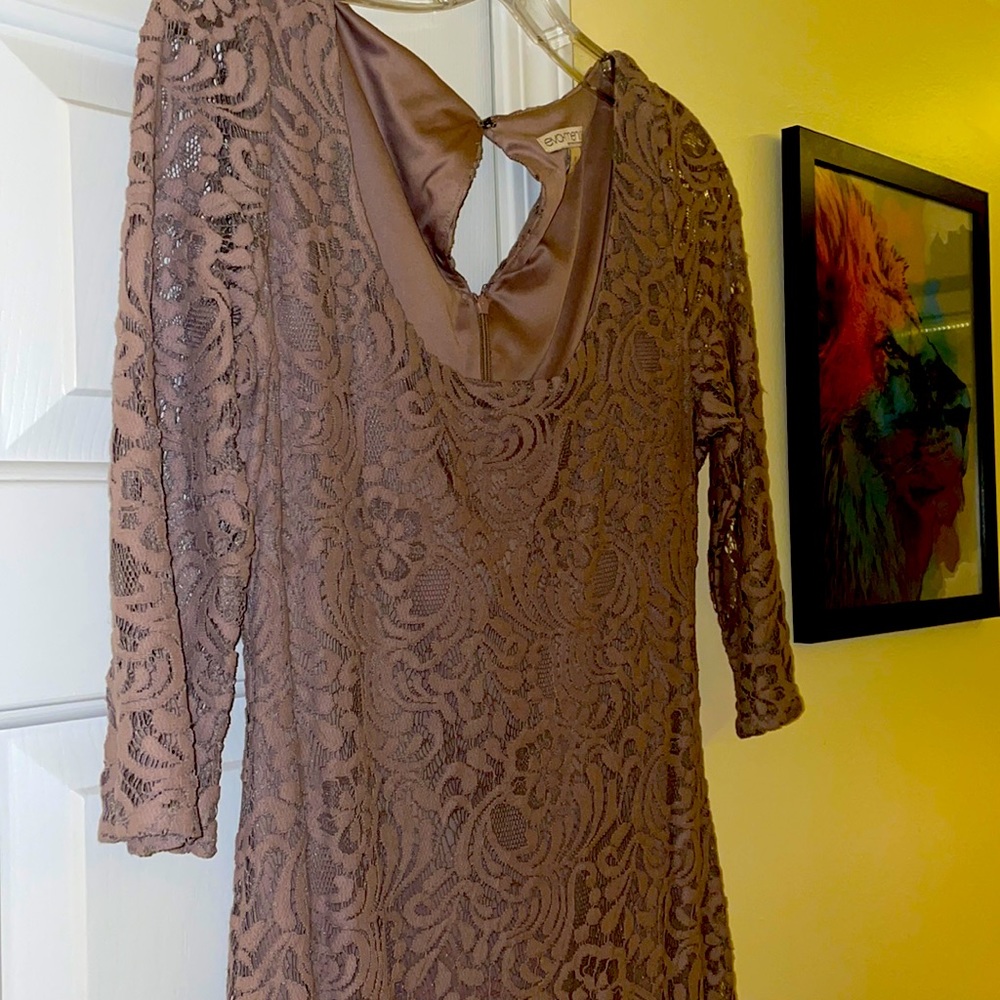 This dress is made of gorgeous lace